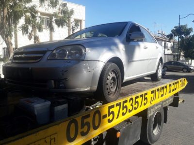 תמונות של רכבים לפירוק